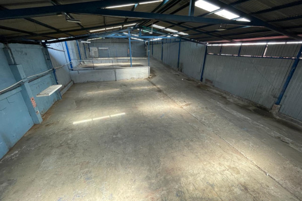 Venta de Bodega con Excelente Ubicación y de Fácil Acceso.