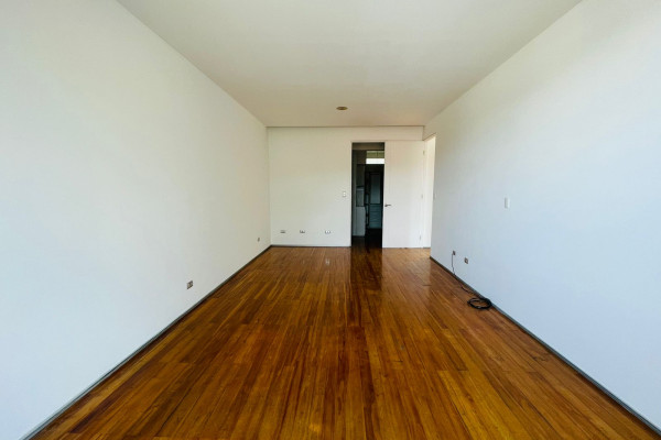 Alquiler de casa en Rohrmoser.