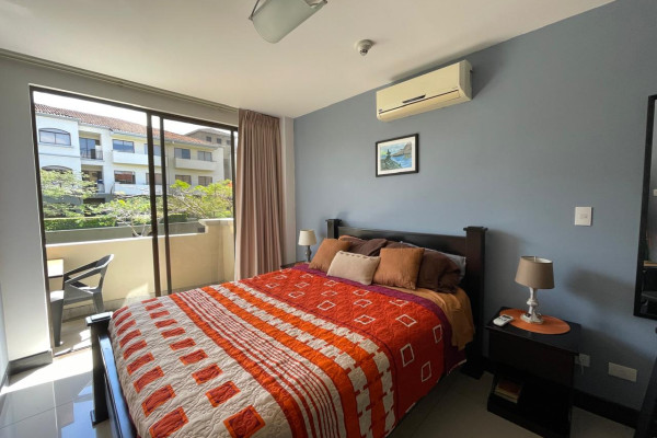 Alquiler de apartamento en Santa Ana, Montesol. Amoblado.-7