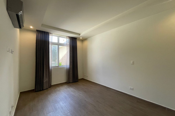 Alquiler  de apartamento en Santa Ana.