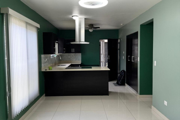 Alquiler de apartamento Río Oro de Santa Ana.