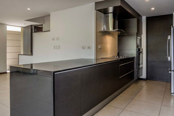 Venta de casa en Santa Ana