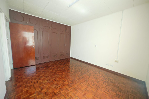 Alquiler de casa en Sabana Norte. Ideal Para oficinas