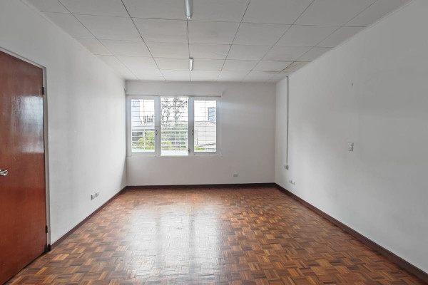Alquiler de casa en Sabana Norte. Ideal Para oficinas