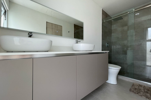 Venta de casa en Escazú, Source Living.
