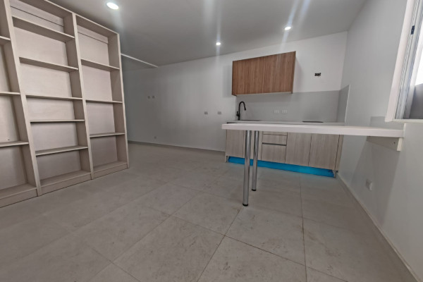Alquiler de apartamento en La Uruca.
