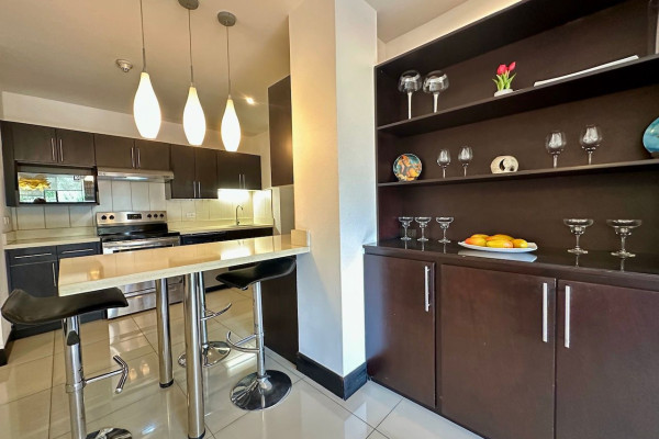 Alquiler de apartamento en Santa Ana. Montesol.