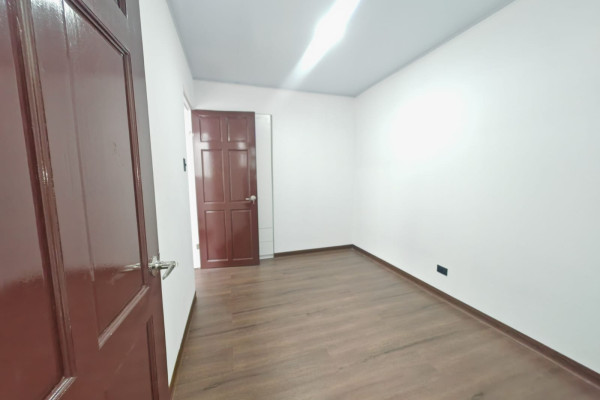 Alquiler de apartamento en La Sabana.