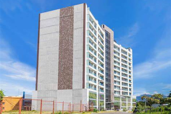Alquiler de apartamento en Sabana Norte.