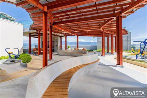 Alquiler de apartamento en Sabana Norte.