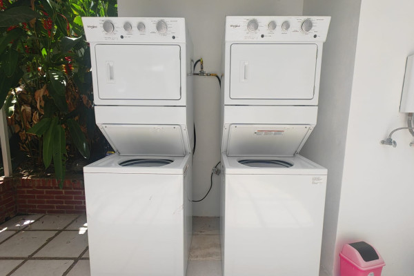 Alquiler de apartamento en Sabana Sur. Servicios incluidos.