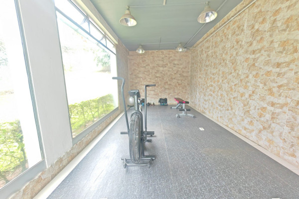 Alquiler de apartamento en Escazú. Full amoblado.