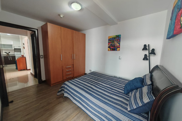 Alquiler de apartamento en Escazú. Full amoblado.