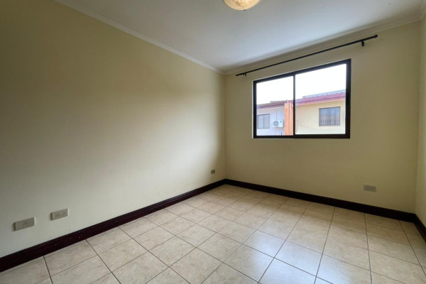 Alquiler de casa en Santa Ana.