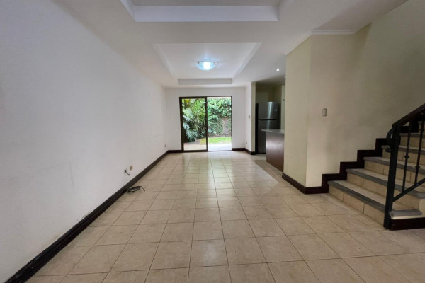 Alquiler de casa en Santa Ana.