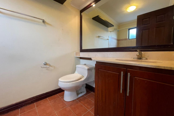 Alquiler de casa en Santa Ana.