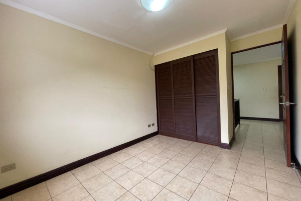 Alquiler de casa en Santa Ana.