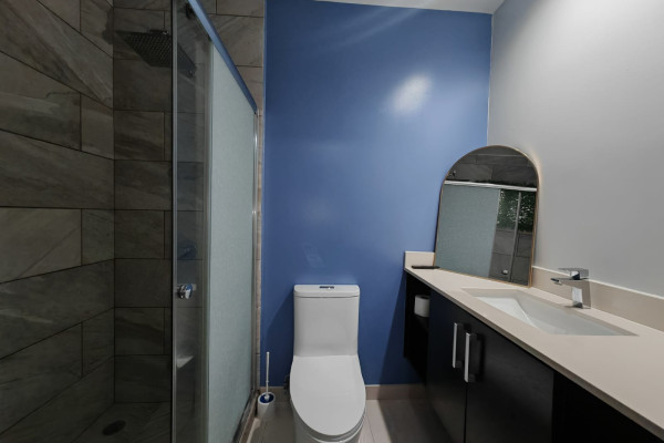 Alquiler de apartamento en Santa Ana.  primera planta.