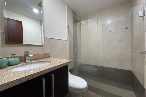 Alquiler de apartamento en Escazú.