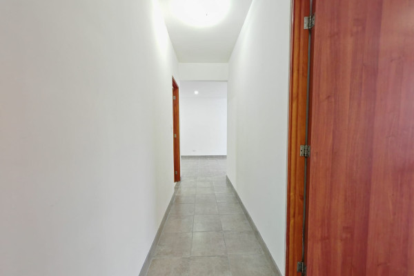 Se alquila apartamento en La Uruca.-14