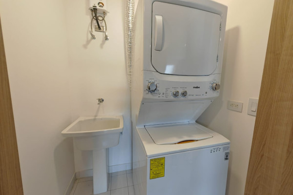 Alquiler de apartamento en Escalante.