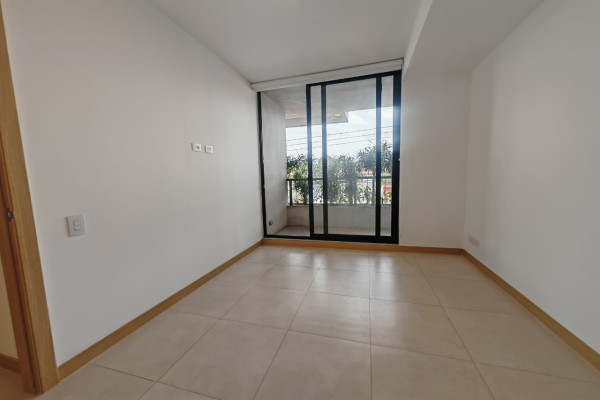 Alquiler de apartamento en Escalante.