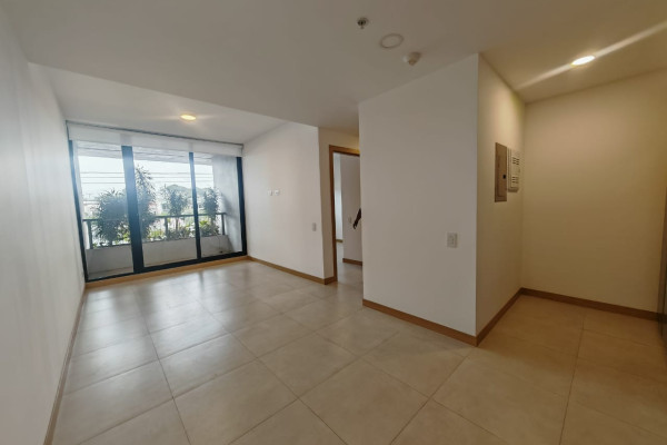 Alquiler de apartamento en Escalante.