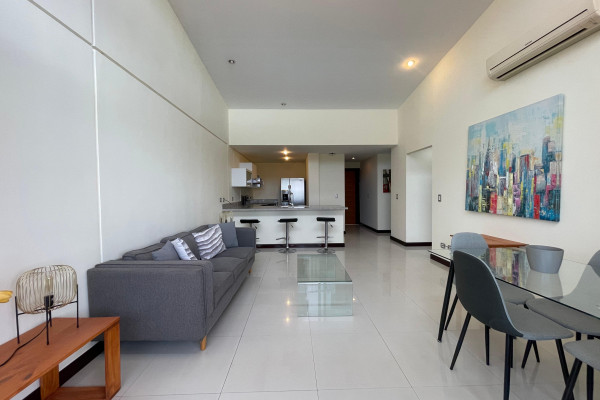 Alquiler de apartamento en Escazú.
