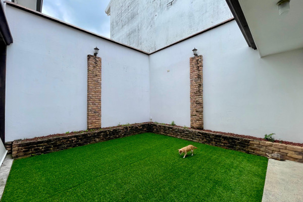 Venta de Casa en Santa Ana. Pozos.