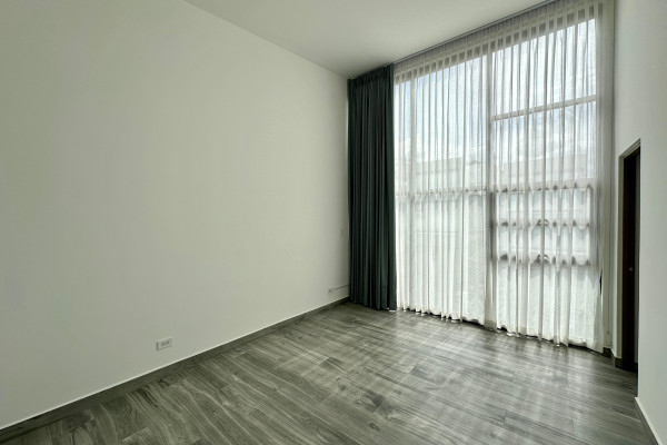Se alquila casa en Condominio Bali, Guachipelín de Escazú.