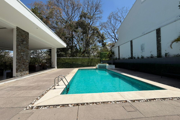 Se vende Casa en Santa Ana.