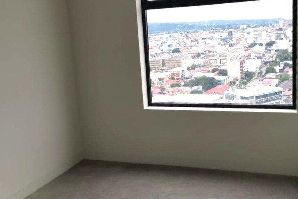 Se alquila apartamento en Escalante.