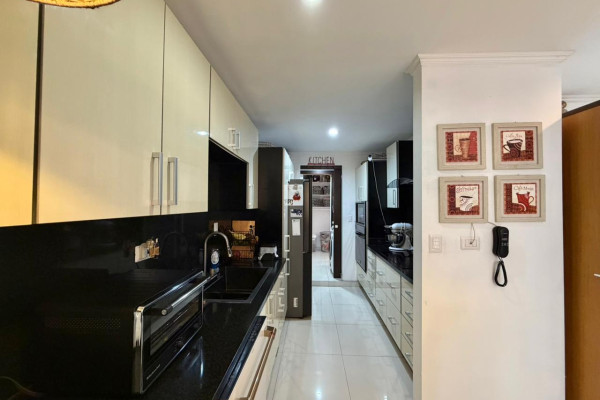 Casa en venta – Condominio Tirreno (Escazú).