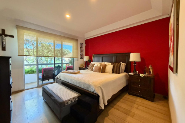 Casa en venta – Condominio Tirreno (Escazú).