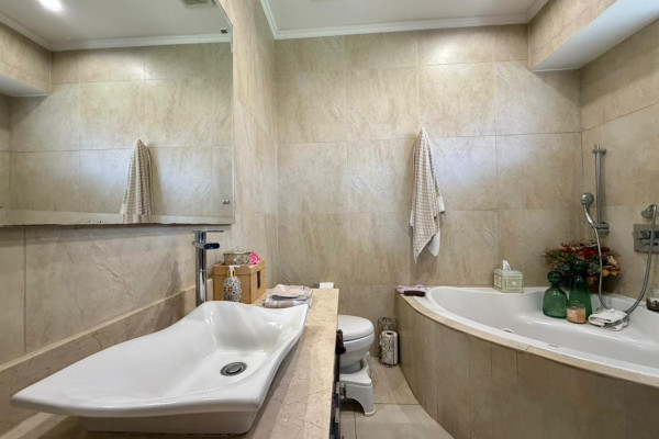Casa en venta – Condominio Tirreno (Escazú).