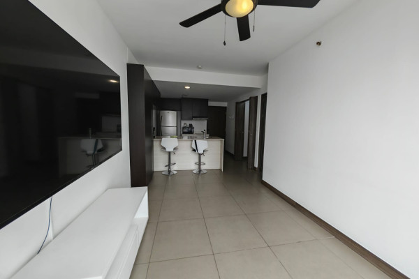 Se alquila elegante apartamento amoblado en U Nunciatura.