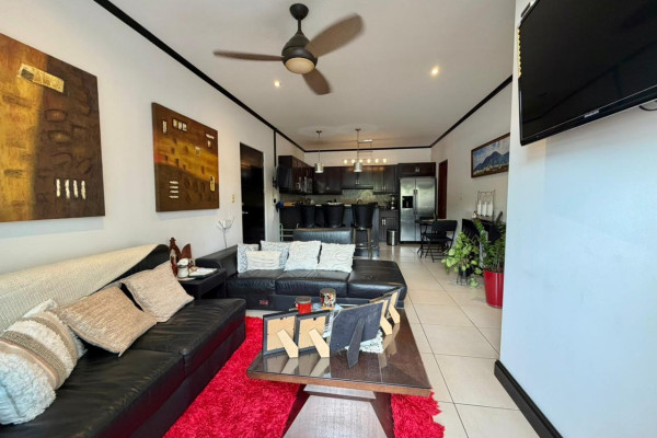 Se vende apartamento en Santa Ana.-12