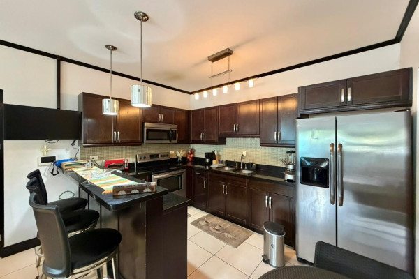 Se vende apartamento en Santa Ana.-17