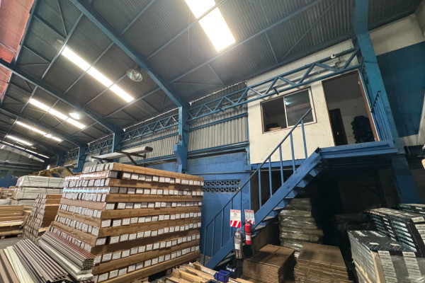 Alquiler Bodega Industrial en La Uruca | 1,913 m².-7