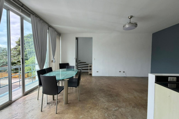 Se alquila apartamento en Escazú.-11
