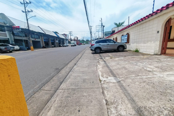 Se alquila casa en Sabana Oeste, cerca de la Pops. Uso comercial-4