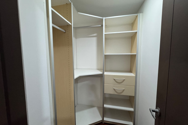 Alquiler Apartamento en Los Laureles Escazú.-9