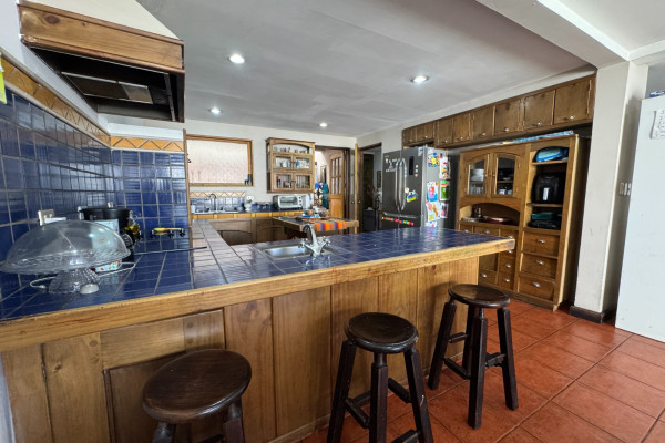 Venta Casa en La Uruca.