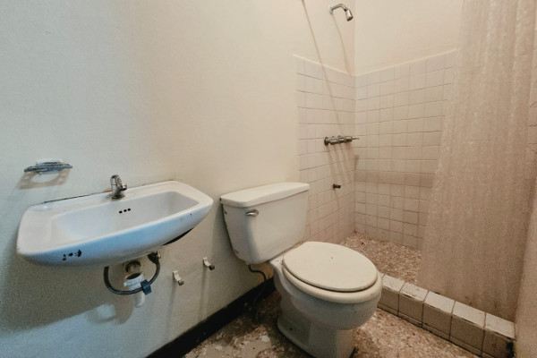 Apartamento en alquiler en Sabana Sur.-6