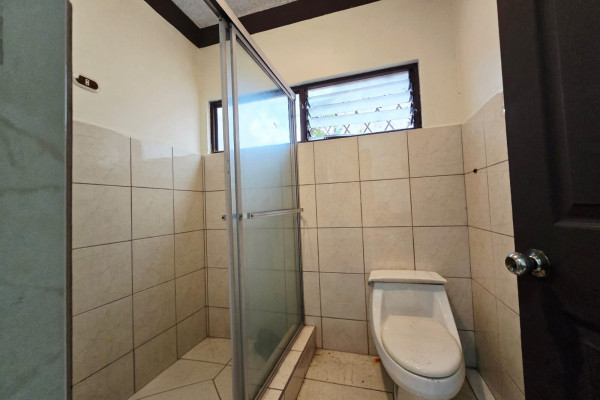 Apartamento en alquiler en Sabana Sur.-12
