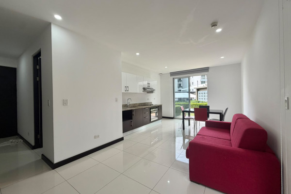 Se alquila Apartamento en  Escazú.-1