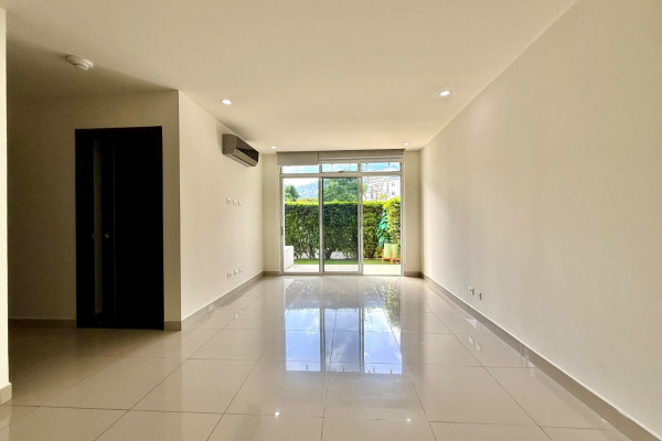 Apartamento en Alquiler – Santa Ana.-5
