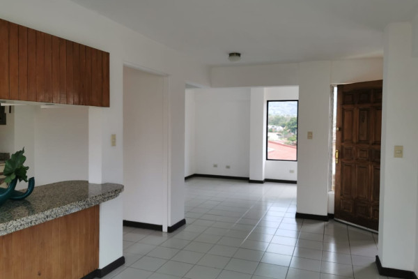 Se alquila apartamento en Trejos Montealegre. (Ref. 4610)