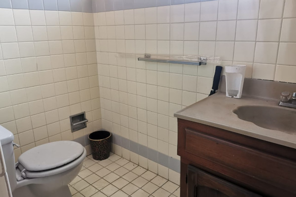 Se Vende Casa En Rohrmoser. Cerca Del Colegio Humboldt (Ref. 119)