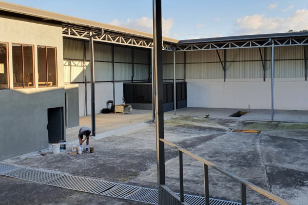 Se Alquila Local Comercial En Heredia. (Ref. 4817)
